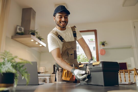 صيانة عامة للمنازل في الرياض وجدة - خدمات متكاملة