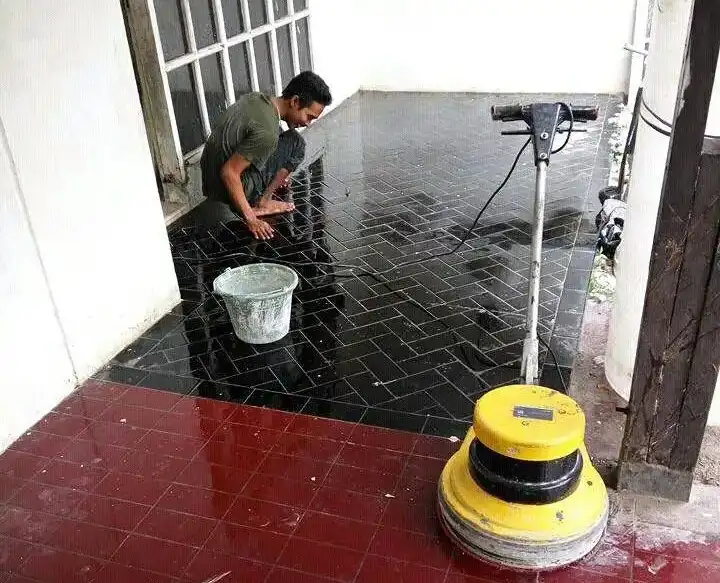جلي بلاط الطائف