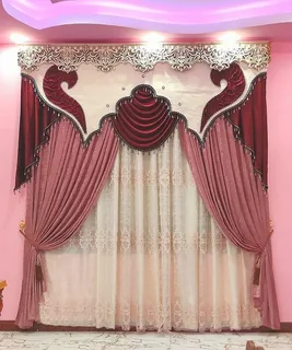 ستائر رومان وسكرين مركبة في مكتب بالطائف